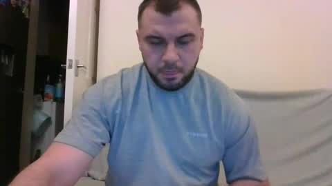 tommyy19901 online show from 12-25-24, 06:52