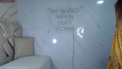 leyla  online show from 01-18-25, 03:31