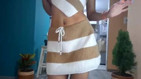 leyla  online show from 01-19-25, 05:58