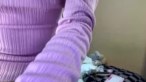 leyla  online show from 02-18-25, 09:43