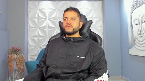 Snapshot of tomsloan_ chatting on 01-27-25, 11:11 Sr. Thomas online show from 01-27-25, 11:11
