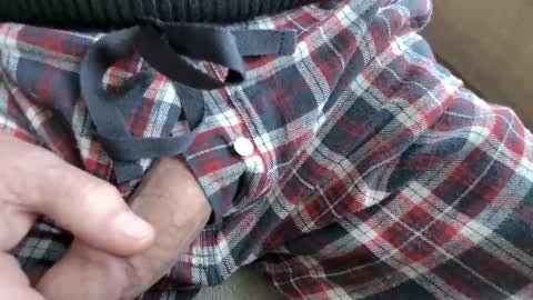 Tom online show from 01-17-25, 12:42
