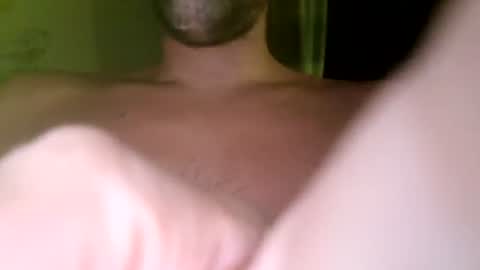 Snapshot of tomy2908 chatting on 09-15-25, 04:01 tomy2908 online show from 09-15-25, 04:01