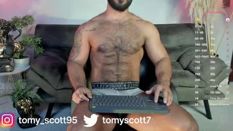 tomy_scott6 online show from 05-06-26, 10:15