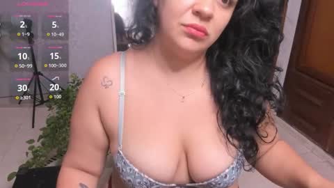 lady blue online show from 11-22-25, 10:47