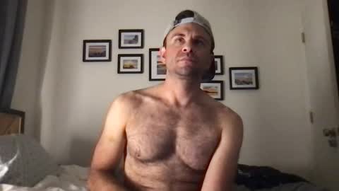 tongueudeep1 online show from 10-28-25, 10:41