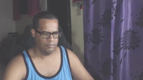 Antonio online show from 10-06-25, 02:09