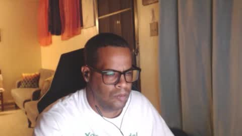 Antonio online show from 02-28-26, 02:45