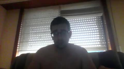 toni640128 online show from 09-18-25, 04:53