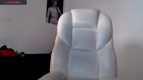 TONI BELMONT online show from 01-12-25, 06:05
