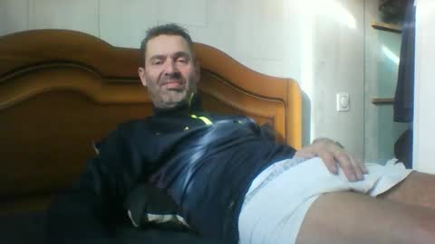 tonio1972 online show from 12-15-25, 11:36