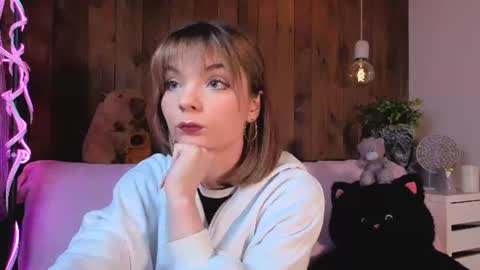 Melissa online show from 06-22-26, 08:17