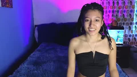 Snapshot of tony_and_sophia chatting on 09-24-25, 11:02 Sophia Tony online show from 09-24-25, 11:02