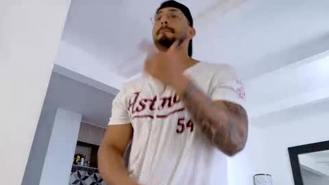 tony muscle1 online show from 02-13-26, 08:16