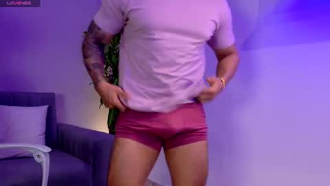 tony muscle1 online show from 07-02-26, 08:04