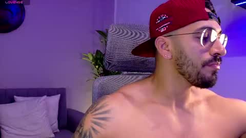 tony muscle1 online show from 07-12-26, 01:24