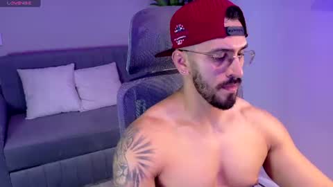 tony muscle1 online show from 07-25-26, 10:46