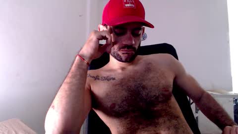 Snapshot of tony_okly chatting on 03-18-26, 08:45 Tony Okly online show from 03-18-26, 08:45