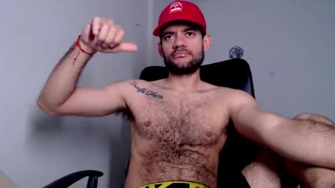 Snapshot of tony_okly chatting on 03-22-26, 03:32 Tony Okly online show from 03-22-26, 03:32