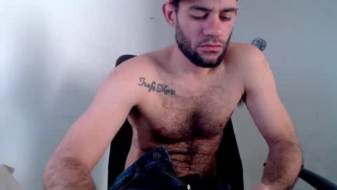 Snapshot of tony_okly chatting on 03-31-26, 04:40 Tony Okly online show from 03-31-26, 04:40