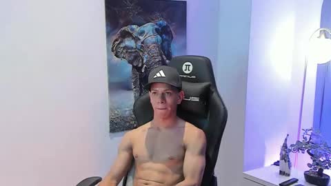 tony_petrov online show from 09-29-25, 01:22