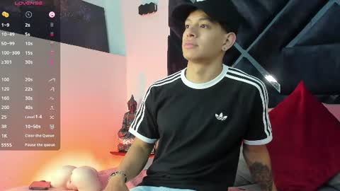Snapshot of tony_petrov chatting on 06-11-26, 06:33 tony_petrov online show from 06-11-26, 06:33