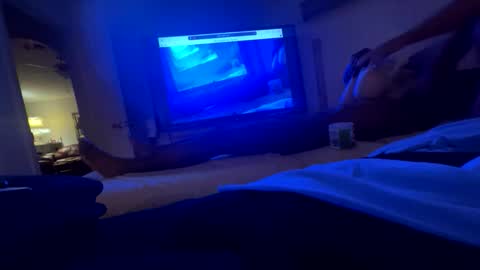 Snapshot of tonyganz1 chatting on 11-08-25, 08:03 tonyganz1 online show from 11-08-25, 08:03