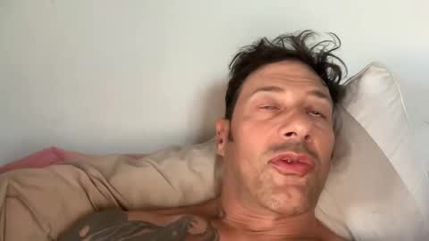 tonygee8 online show from 09-22-25, 05:15