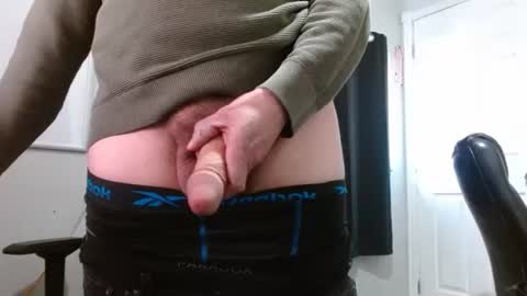 tonytonytony3001 online show from 01-08-25, 05:26