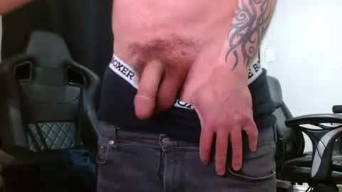 tonytonytony3001 online show from 01-31-25, 01:22