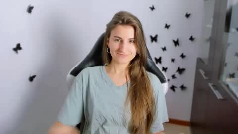 Alisson online show from 09-21-25, 04:19