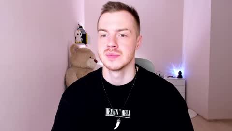 toohornyserj online show from 02-12-25, 09:43