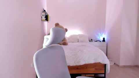 toohornyserj online show from 02-14-25, 01:13