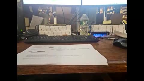 Snapshot of tool24 chatting on 09-27-25, 03:06 BigTool24 online show from 09-27-25, 03:06