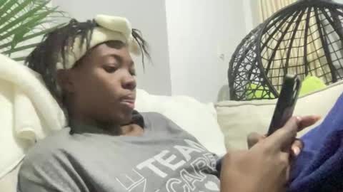 tootie03 online show from 11-16-25, 05:29