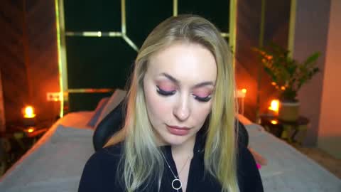 Snapshot of top_grace chatting on 03-04-25, 11:22 top_grace online show from 03-04-25, 11:22