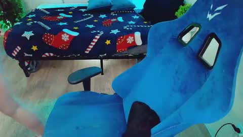 topcranberry online show from 02-23-26, 05:49