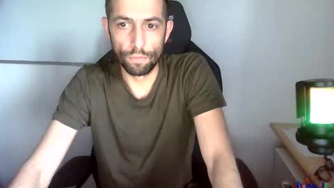 Snapshot of topg84 chatting on 06-06-26, 04:55 Topg84 online show from 06-06-26, 04:55