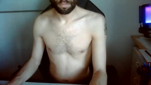 Snapshot of topg84 chatting on 06-22-26, 04:26 Topg84 online show from 06-22-26, 04:26