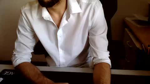 Snapshot of topg84 chatting on 07-23-26, 01:31 Topg84 online show from 07-23-26, 01:31