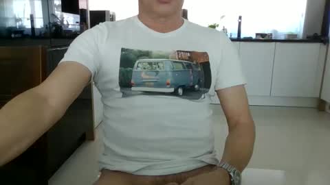 Snapshot of topsecreton chatting on 03-23-26, 11:25 topsecreton online show from 03-23-26, 11:25