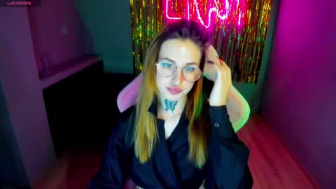 Snapshot of tora_20 chatting on 12-10-24, 04:49 tora online show from 12-10-24, 04:49