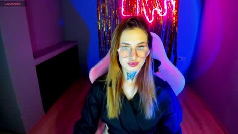 Snapshot of tora_20 chatting on 12-16-24, 12:49 tora online show from 12-16-24, 12:49