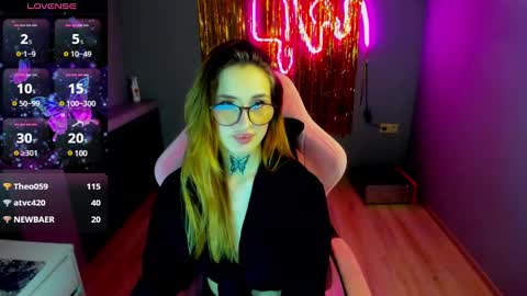 Snapshot of tora_20 chatting on 03-08-25, 01:17 tora online show from 03-08-25, 01:17