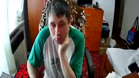 Snapshot of tores992 chatting on 11-23-25, 11:54 tores992 online show from 11-23-25, 11:54