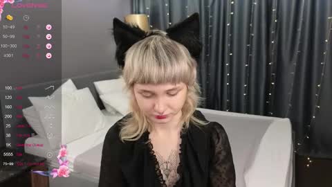 Snapshot of tori_cutie chatting on 11-15-25, 01:58 Tori online show from 11-15-25, 01:58