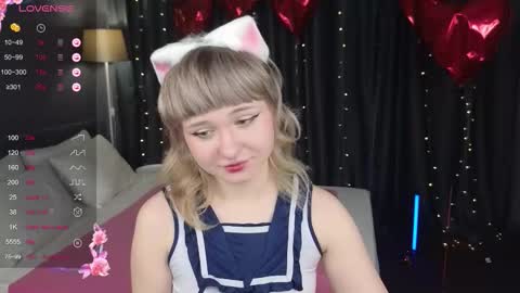 Tori online show from 02-25-26, 12:09