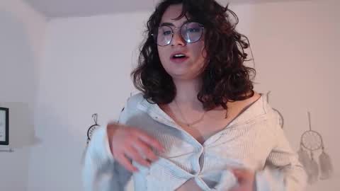 tori_just online show from 10-20-25, 05:35