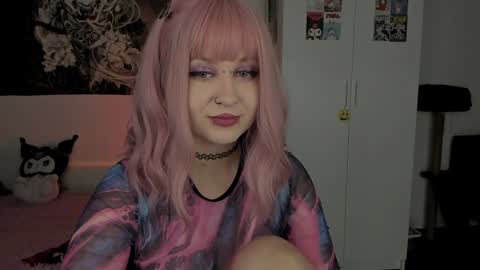 your personal gothic girl check it    online show from 01-23-25, 10:22