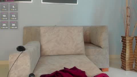 Tori Cross online show from 01-23-25, 06:56